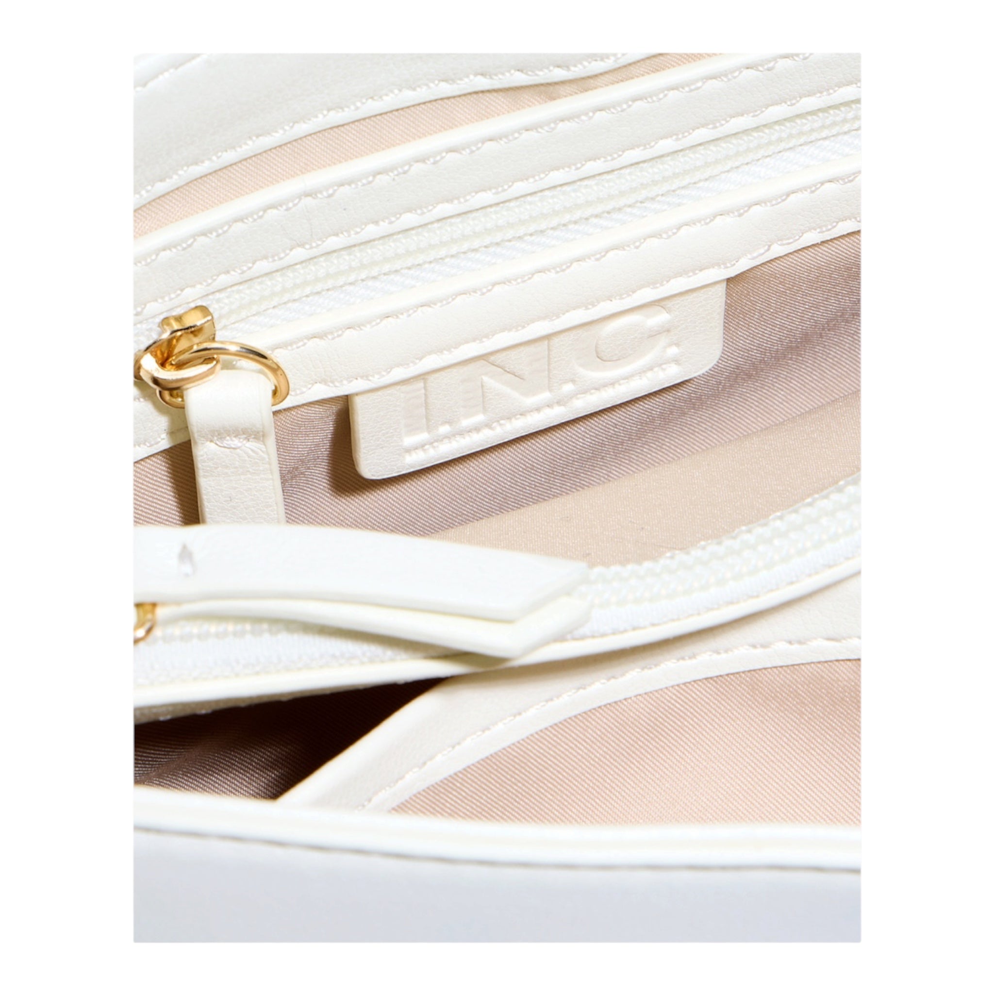 Bolso de Hombro Elegance Shell Blanco con cadena dorada para mujer